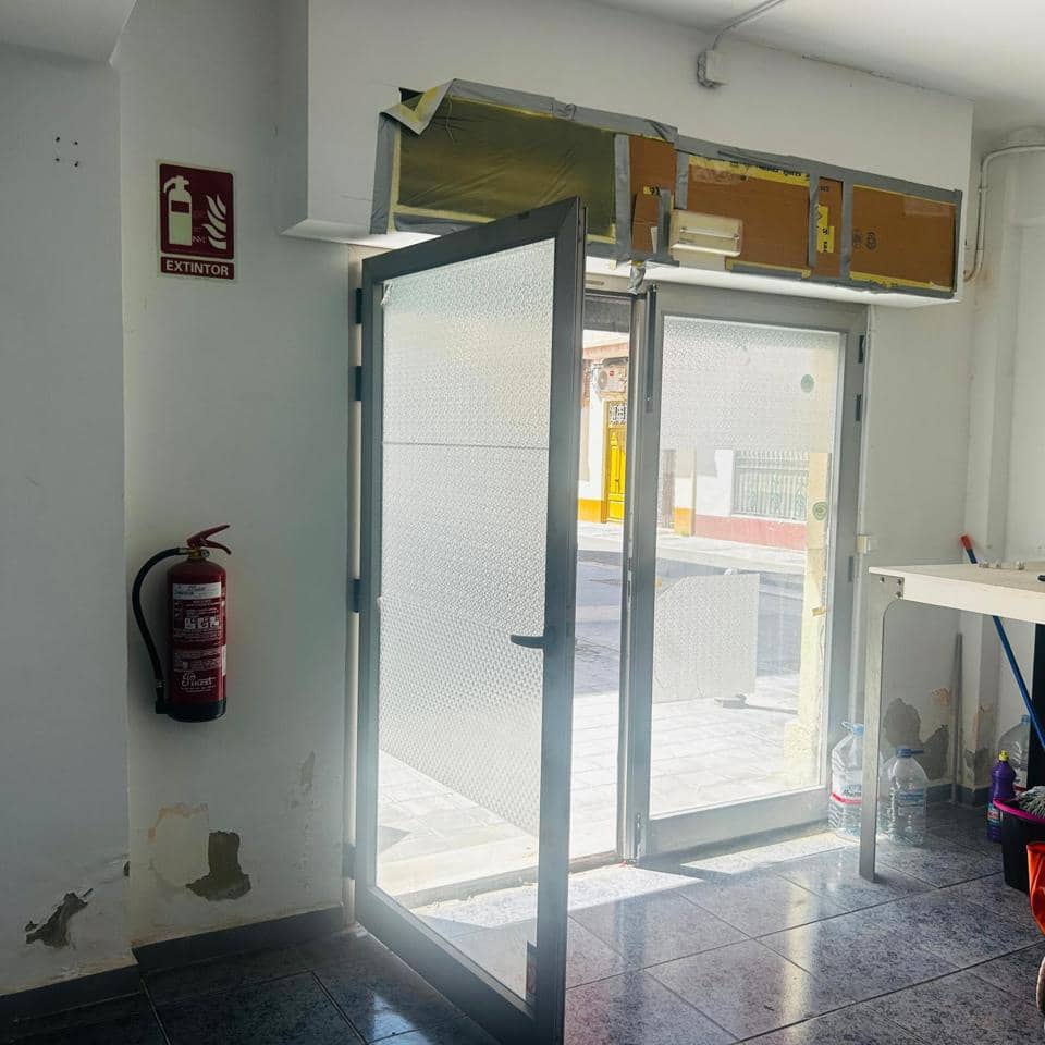 2 bedroom Business for rent in Valencia city - € 1,150 (Ref: 10030905)