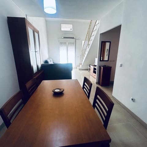 Piso de 3 habitaciones en Cabanyal-Canyamelar, València ciudad en alquiler - 1.500 € (Ref: 10033260)