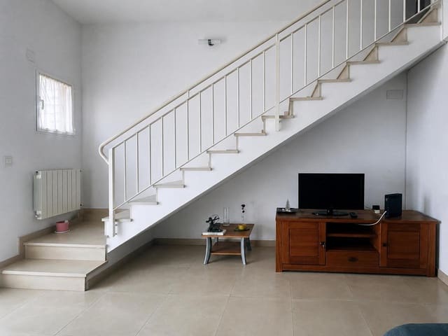 Piso de 3 habitaciones en Cabanyal-Canyamelar, València ciudad en alquiler - 1.500 € (Ref: 10033260)