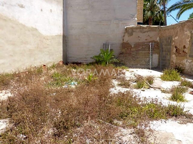 Undeveloped Land for sale in Meliana - € 210,000 (Ref: 2986062)