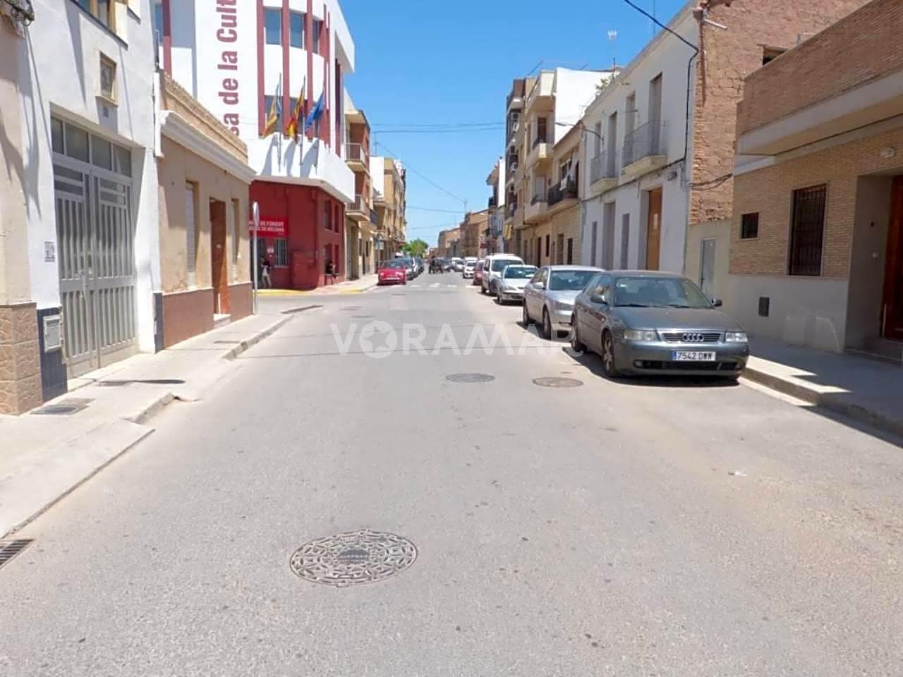 Grunde uden byggetilladelser til salg i Meliana - € 210.000 (Ref: 2986062)