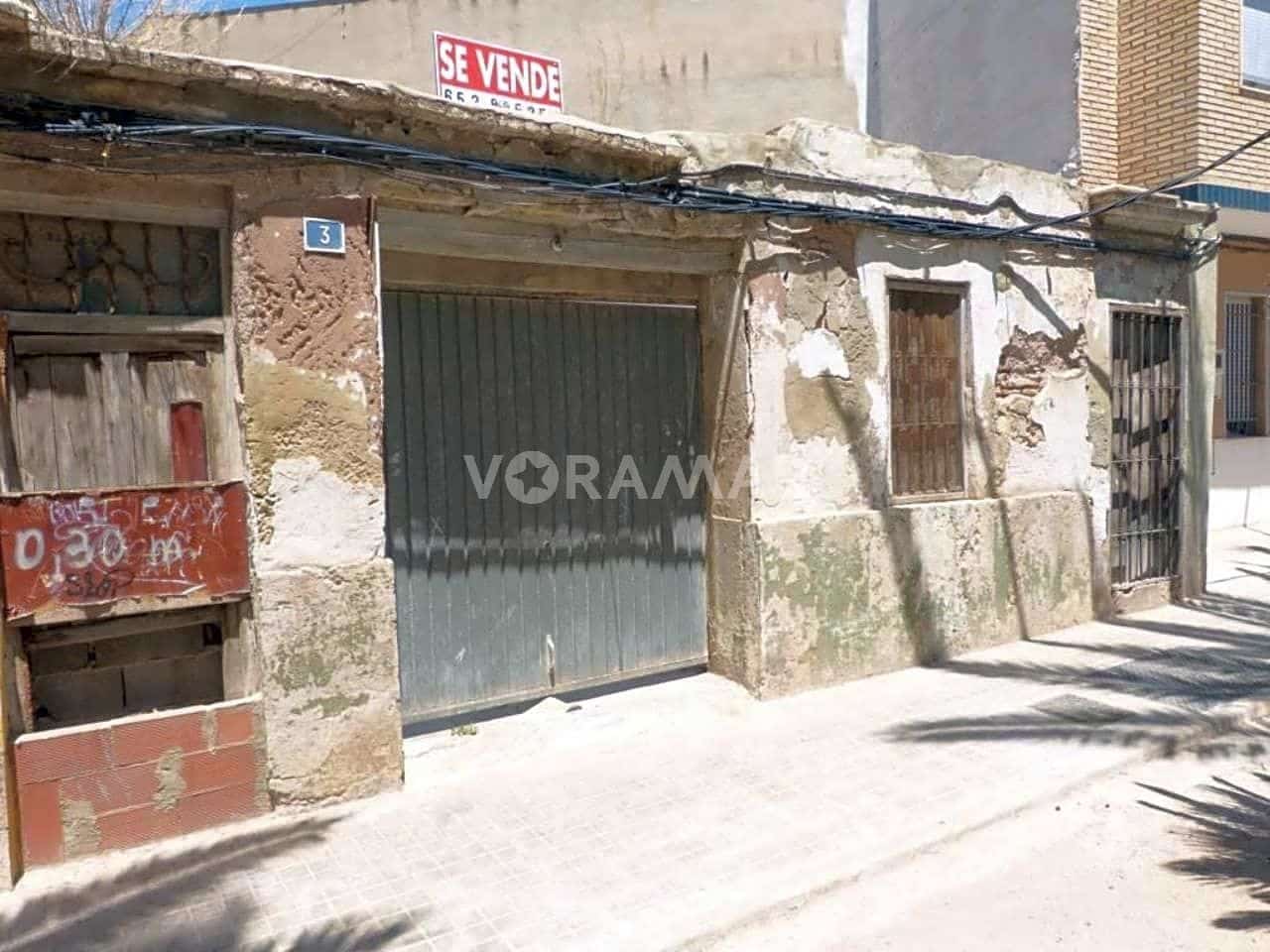 Grunde uden byggetilladelser til salg i Meliana - € 210.000 (Ref: 2986062)