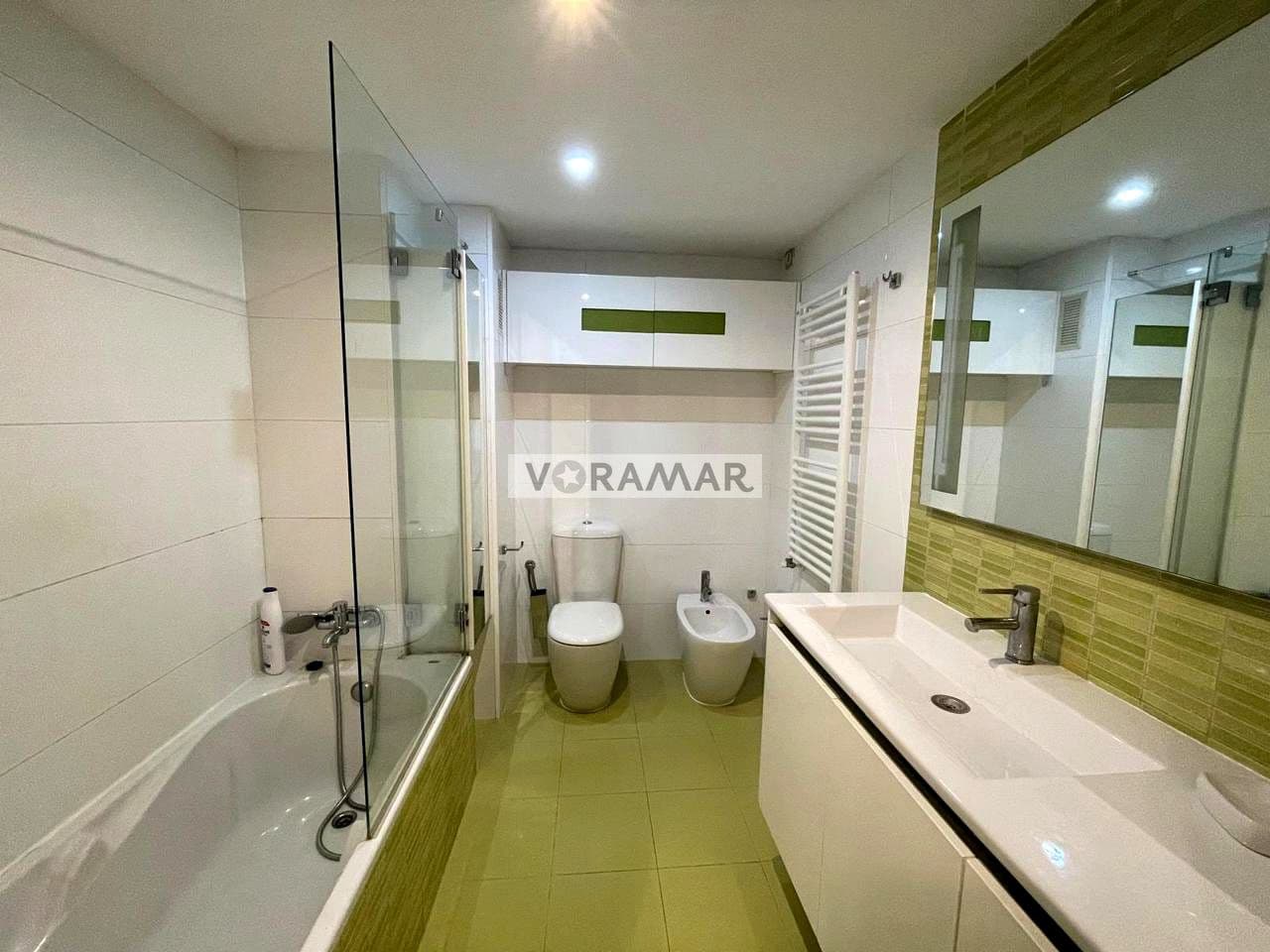 4 bedroom Flat for rent in Alboraya / Alboraia with garage - € 1,800 (Ref: 4644120)