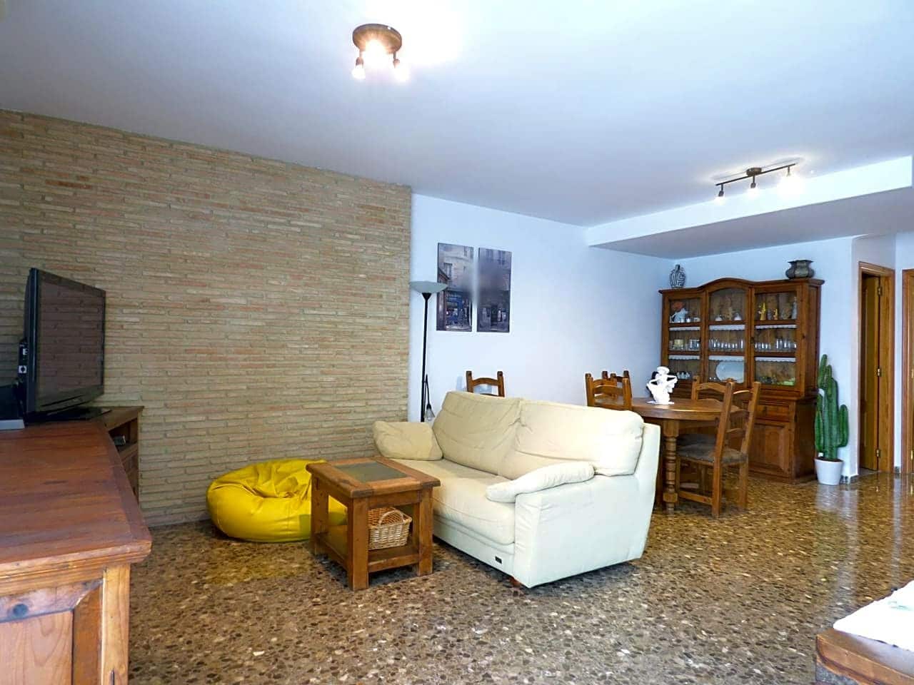 3 soveværelse Lejlighed til leje i Valencia by med garage - € 1.700 (Ref: 4731162)