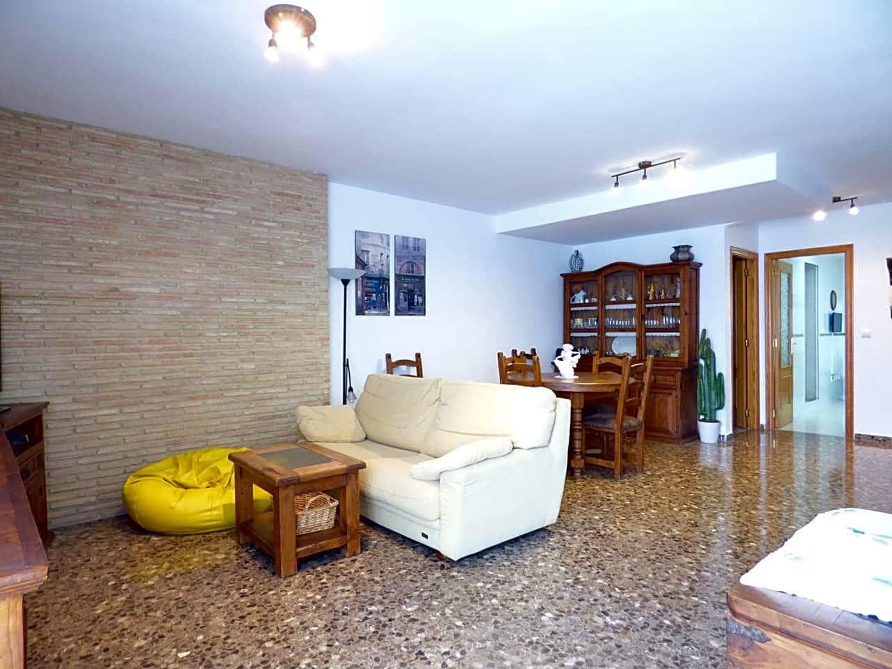 3 soveværelse Lejlighed til leje i Valencia by med garage - € 1.700 (Ref: 4731162)