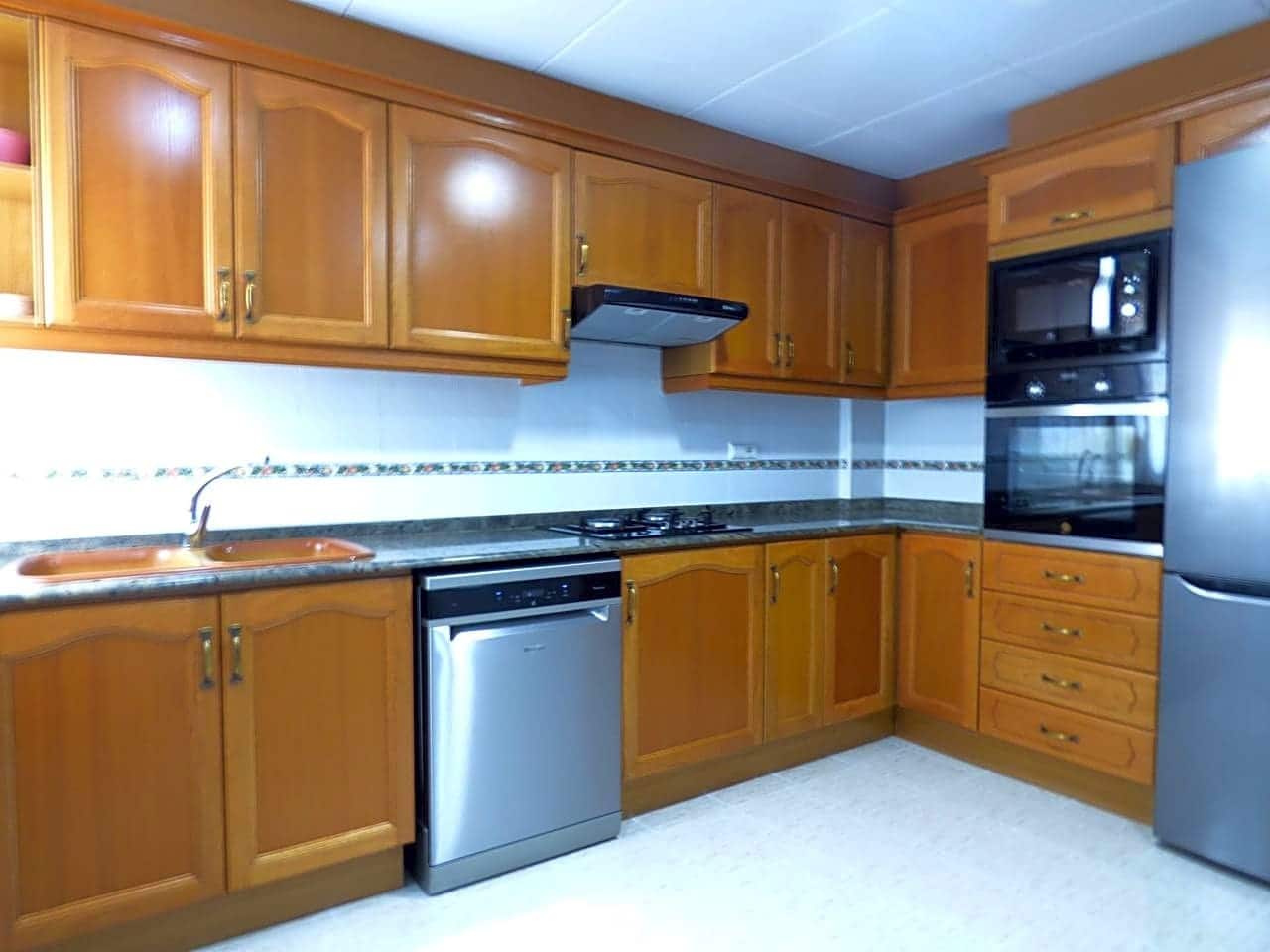 3 soveværelse Lejlighed til leje i Valencia by med garage - € 1.700 (Ref: 4731162)