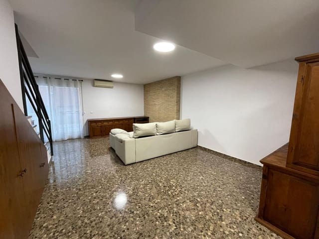 3 soveværelse Lejlighed til leje i La Malva-Rosa, Valencia by med garage - € 1.700 (Ref: 4731162)