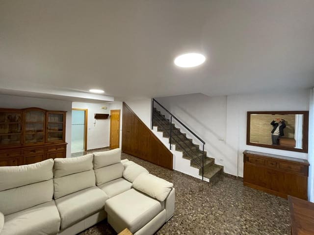 3 soveværelse Lejlighed til leje i La Malva-Rosa, Valencia by med garage - € 1.700 (Ref: 4731162)