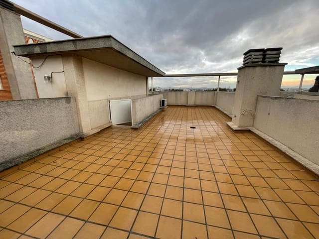 3 soveværelse Lejlighed til leje i La Malva-Rosa, Valencia by med garage - € 1.700 (Ref: 4731162)