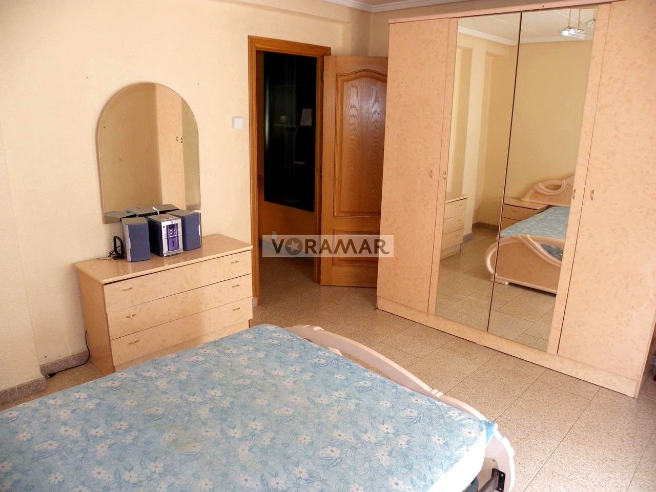 2 sovrum Lägenhet till salu i Valencia stad - 166 000 € (Ref: 5321095)