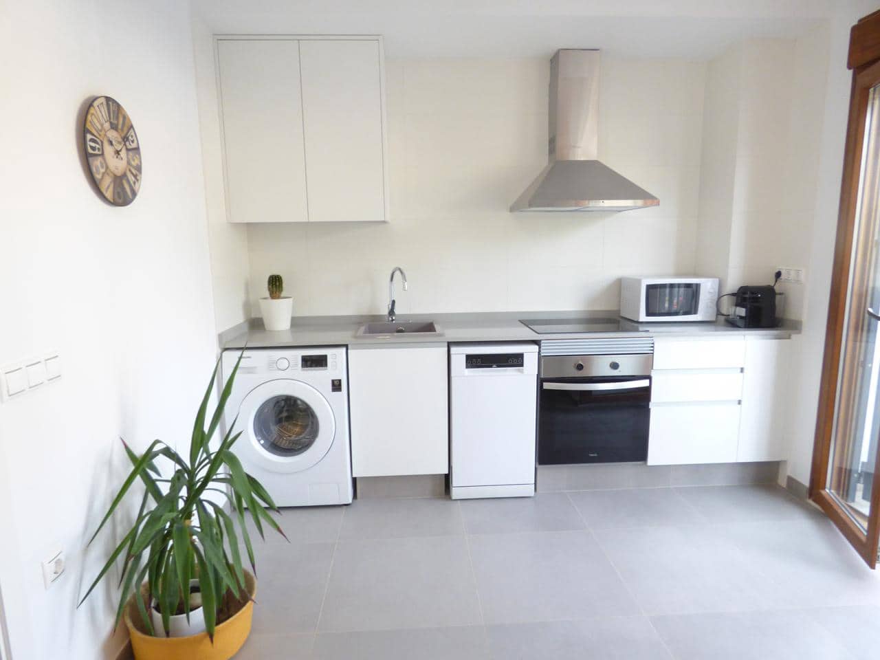 1 bedroom Flat for sale in Valencia city with pool - € 315,000 (Ref: 6274935)