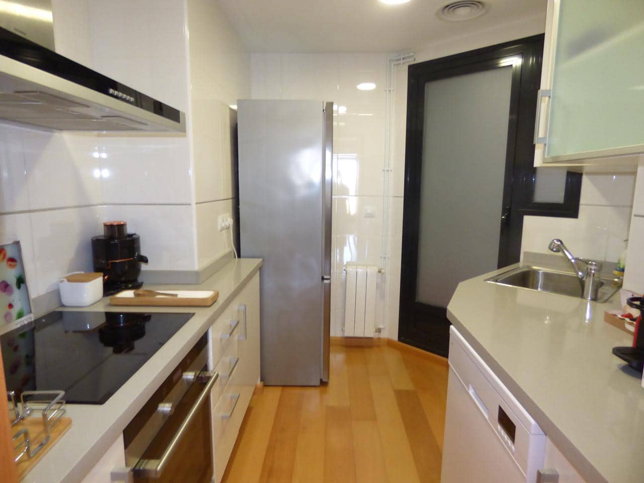 2 soveværelse Lejlighed til leje i Valencia by med swimmingpool garage - € 2.000 (Ref: 6751129)