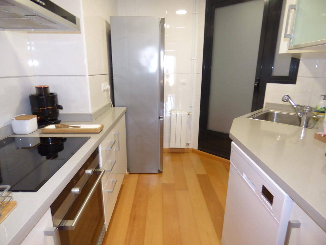 2 soveværelse Lejlighed til leje i Valencia by med swimmingpool garage - € 2.000 (Ref: 6751129)