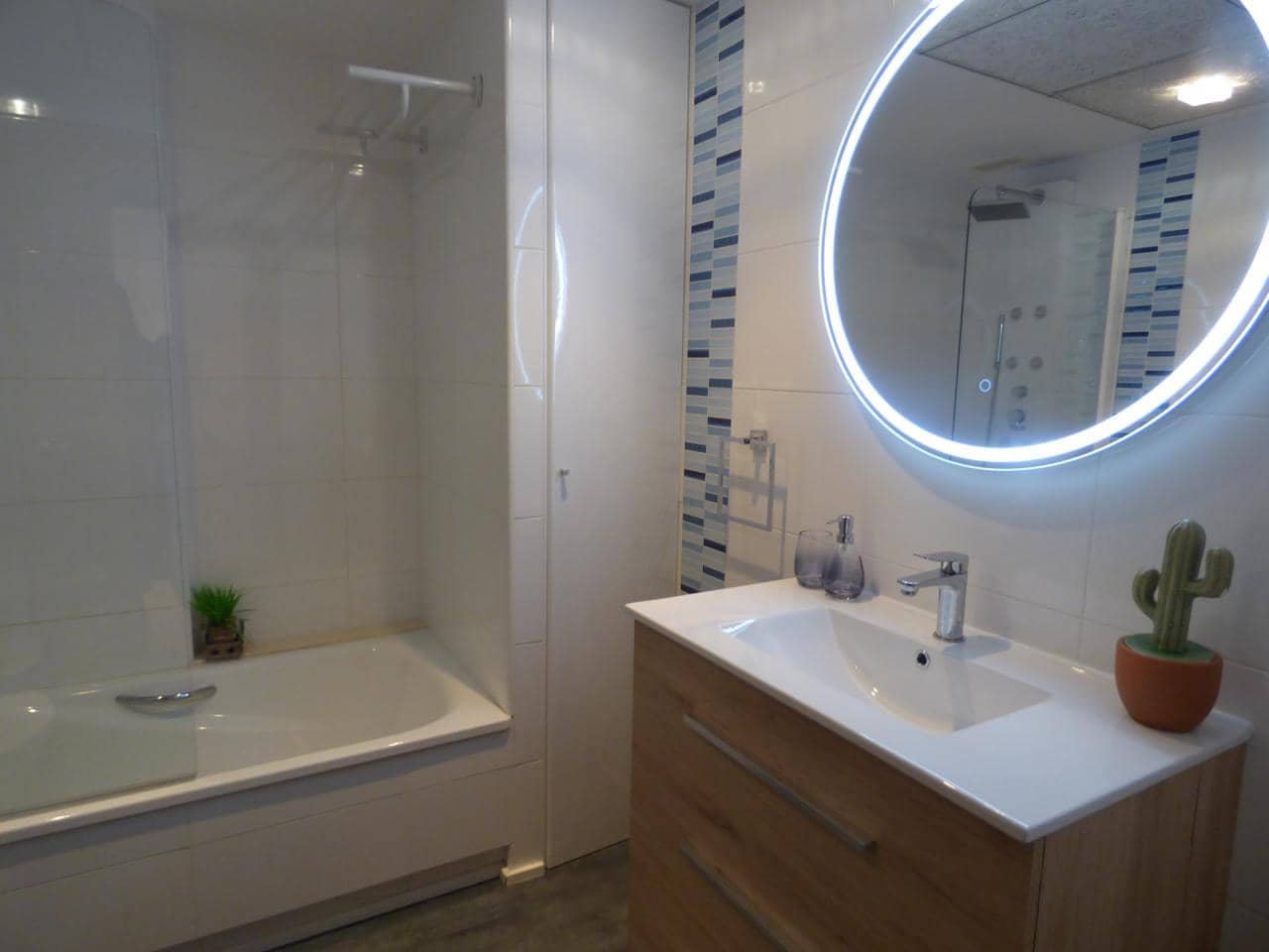 2 soveværelse Lejlighed til leje i Valencia by med swimmingpool garage - € 2.000 (Ref: 6751129)