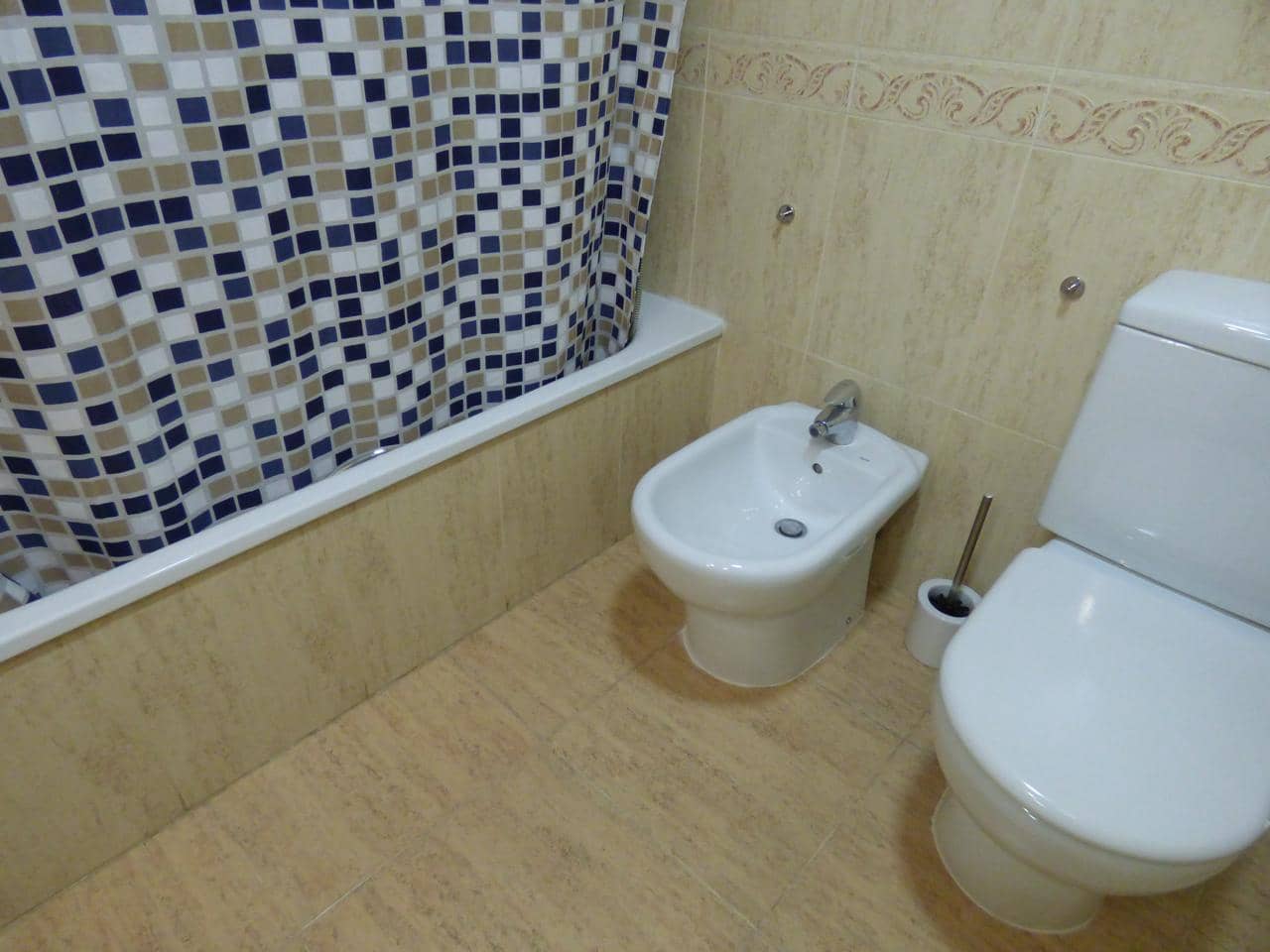 2 soverom Leilighet til leie i Valencia by med svømmebasseng - € 3 750 (Ref: 6842880)