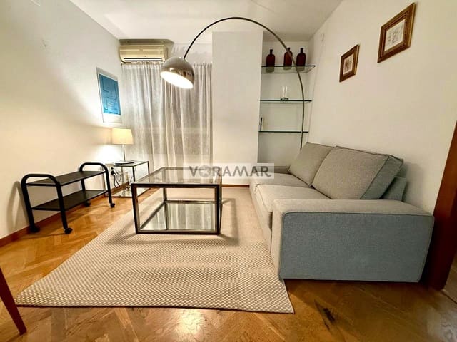 1 bedroom Flat for rent in La Seu, Valencia city - € 1,000 (Ref: 7305323)