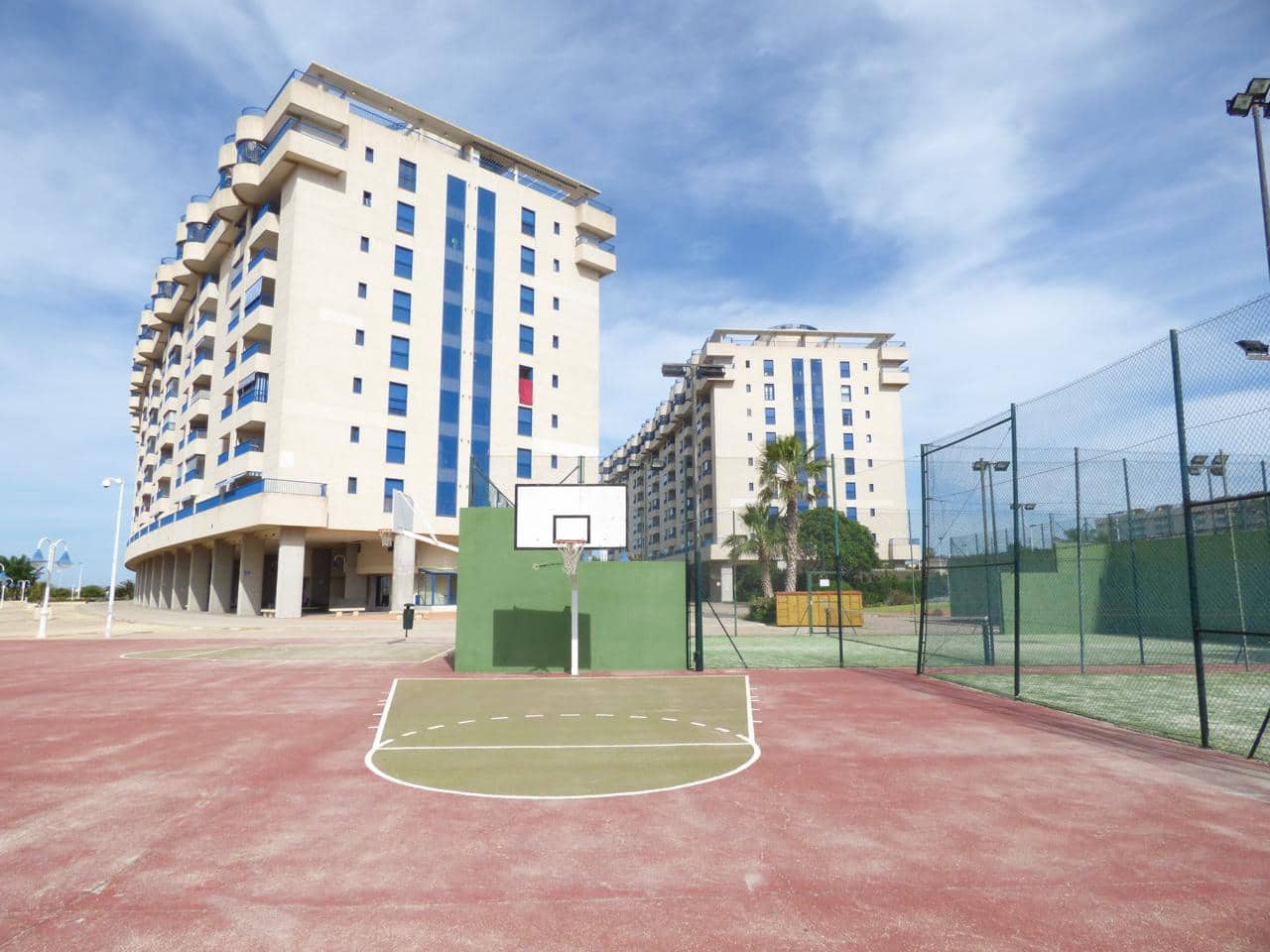 2 soverom Leilighet til leie i Alboraya / Alboraia med svømmebasseng garasje - € 1 400 (Ref: 8052795)