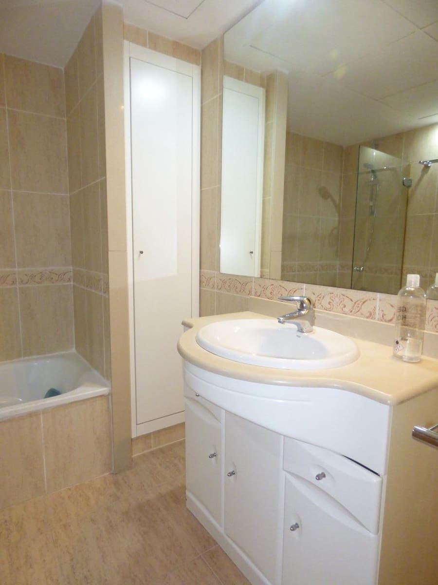 2 soverom Leilighet til leie i Alboraya / Alboraia med svømmebasseng garasje - € 1 400 (Ref: 8052795)