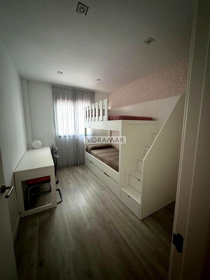 3 soveværelse Lejlighed til leje i Rocafort med garage - € 1.500 (Ref: 8188737)
