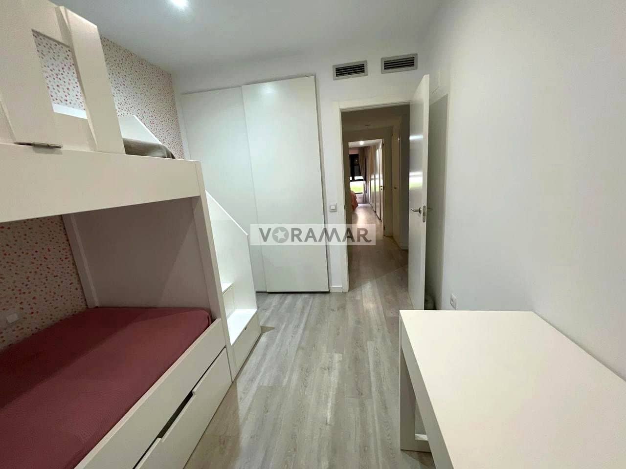 3 soverom Leilighet til salgs i Rocafort med garasje - € 399 000 (Ref: 8188737)
