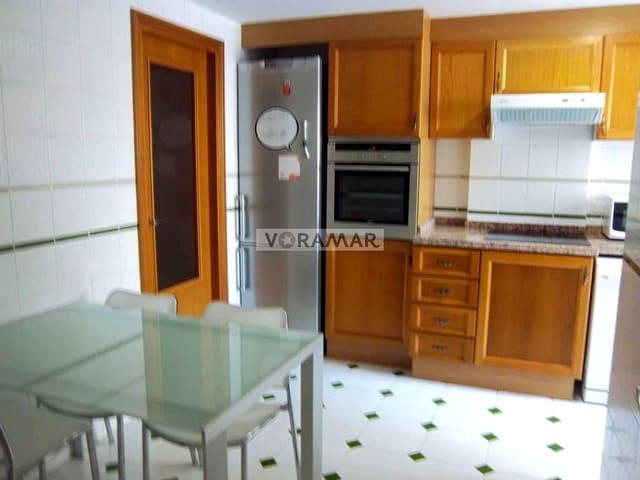 3 soveværelse Lejlighed til leje i Mestalla, Valencia by med garage - € 1.500 (Ref: 8280070)