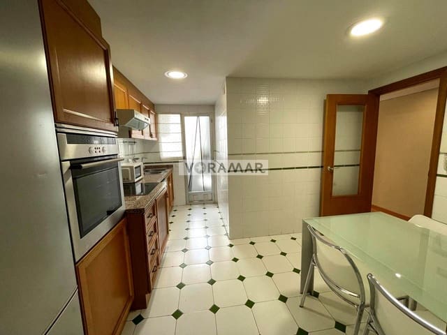 3 camera da letto Appartamento da affittare in Mestalla, Valencia città con garage - 1.500 € (Rif: 8280070)
