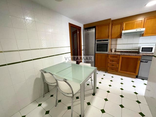 3 camera da letto Appartamento da affittare in Mestalla, Valencia città con garage - 1.500 € (Rif: 8280070)