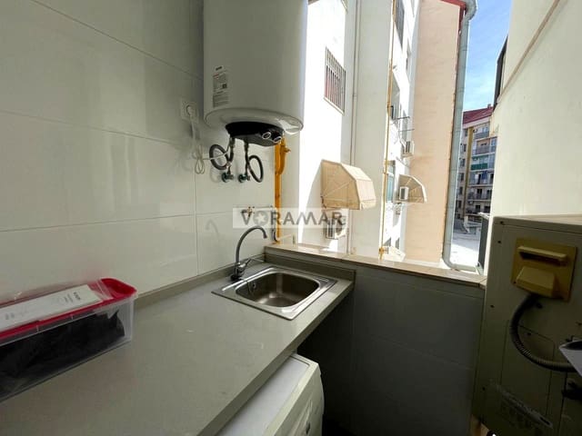 3 camera da letto Appartamento da affittare in Mestalla, Valencia città con garage - 1.500 € (Rif: 8280070)