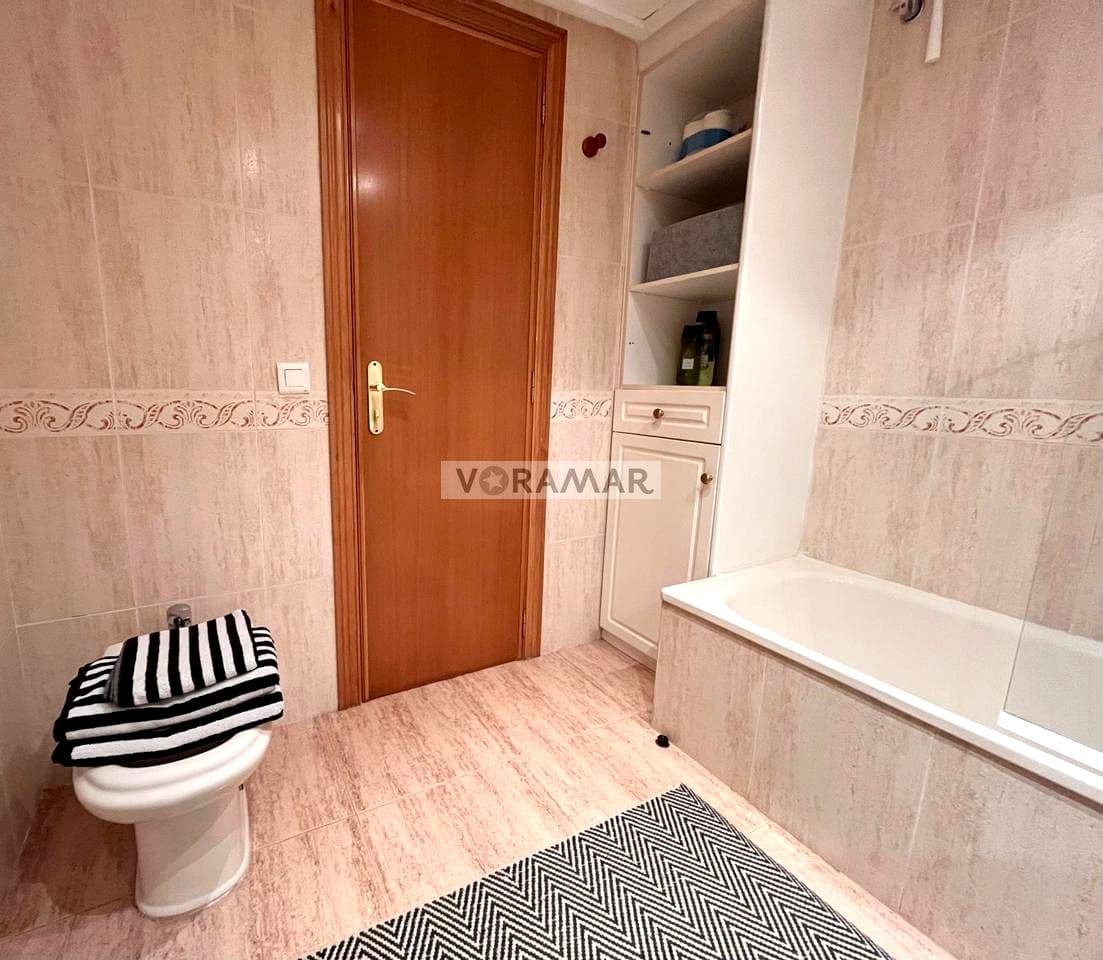 Appartement de 2 chambres à louer à Alboraya / Alboraia avec piscine garage - 3 200 € (Ref: 8343594)
