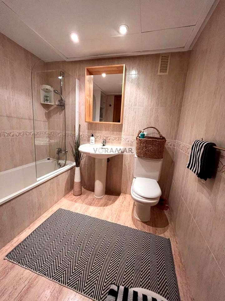 Appartement de 2 chambres à louer à Alboraya / Alboraia avec piscine garage - 3 200 € (Ref: 8343594)