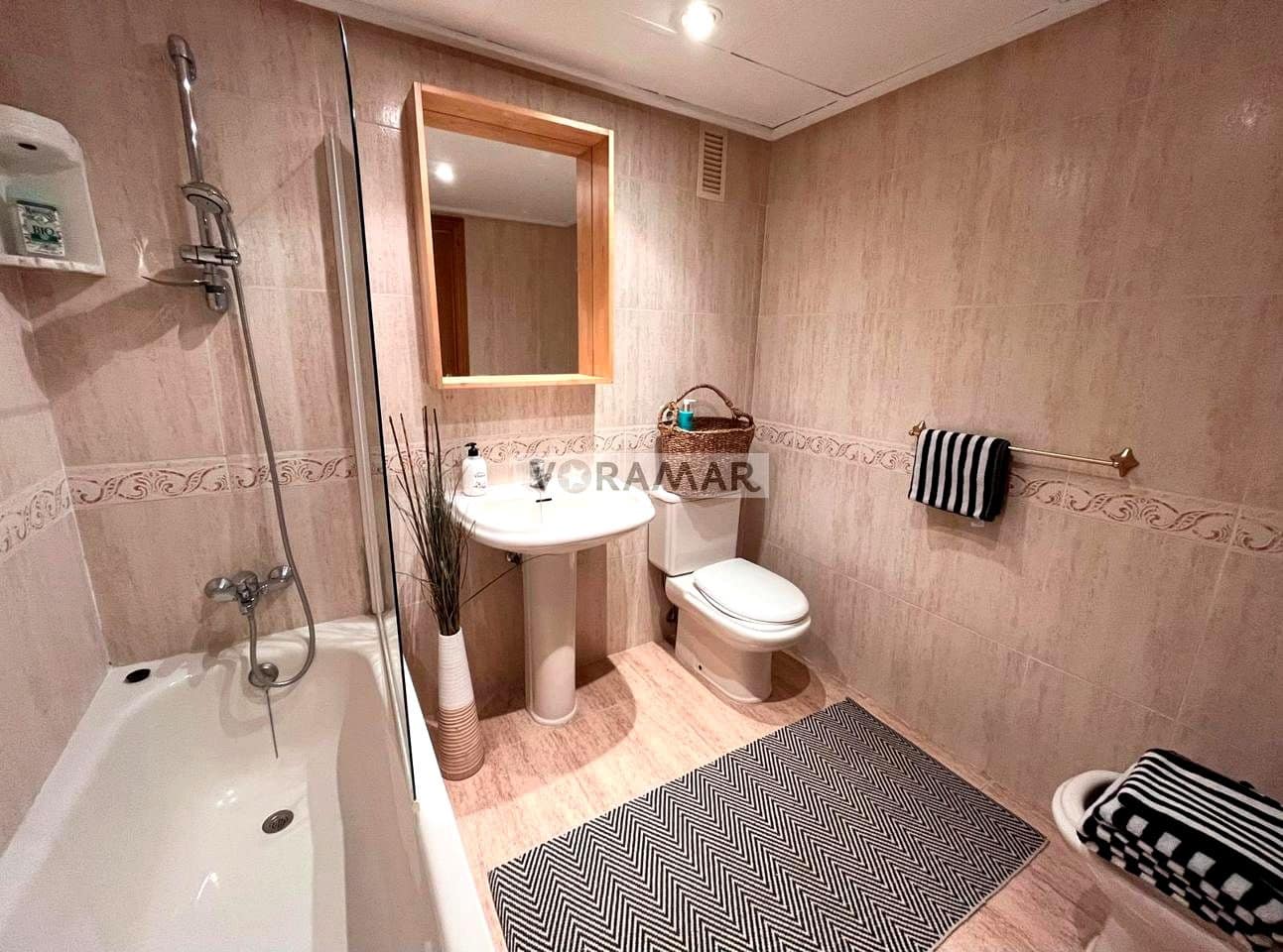 Appartement de 2 chambres à louer à Alboraya / Alboraia avec piscine garage - 3 200 € (Ref: 8343594)