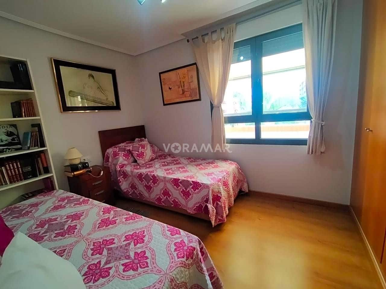 3 bedroom Flat for rent in Alboraya / Alboraia with pool garage - € 2,200 (Ref: 8420565)