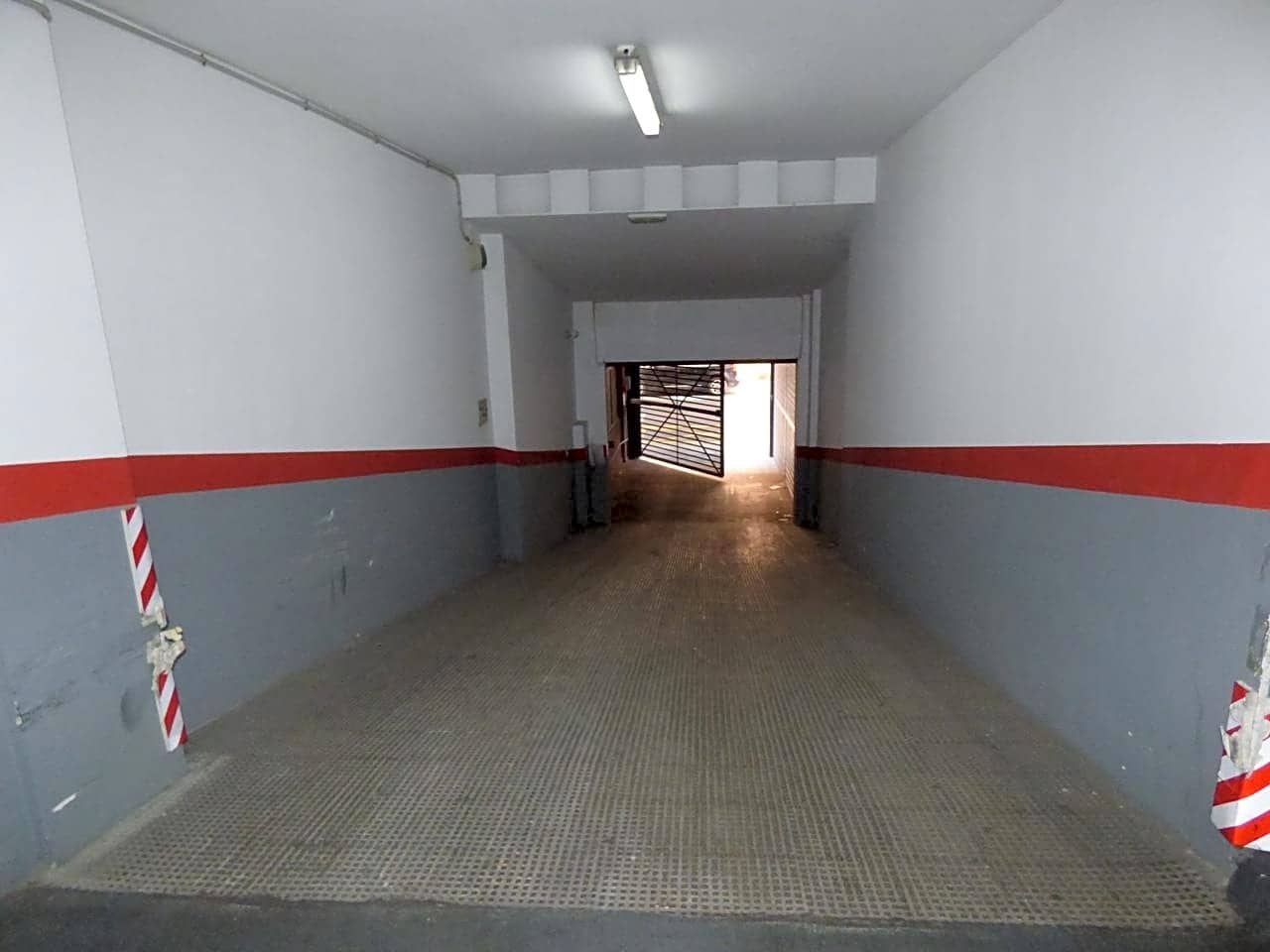 Garasje til salgs i Valencia by - € 18 000 (Ref: 8439622)