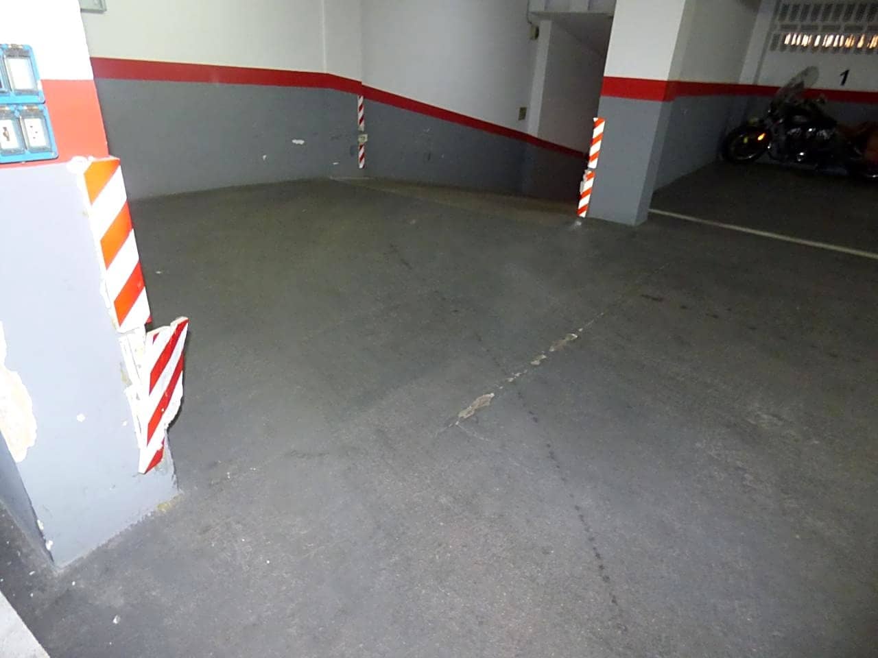 Garasje til salgs i Valencia by - € 18 000 (Ref: 8439622)