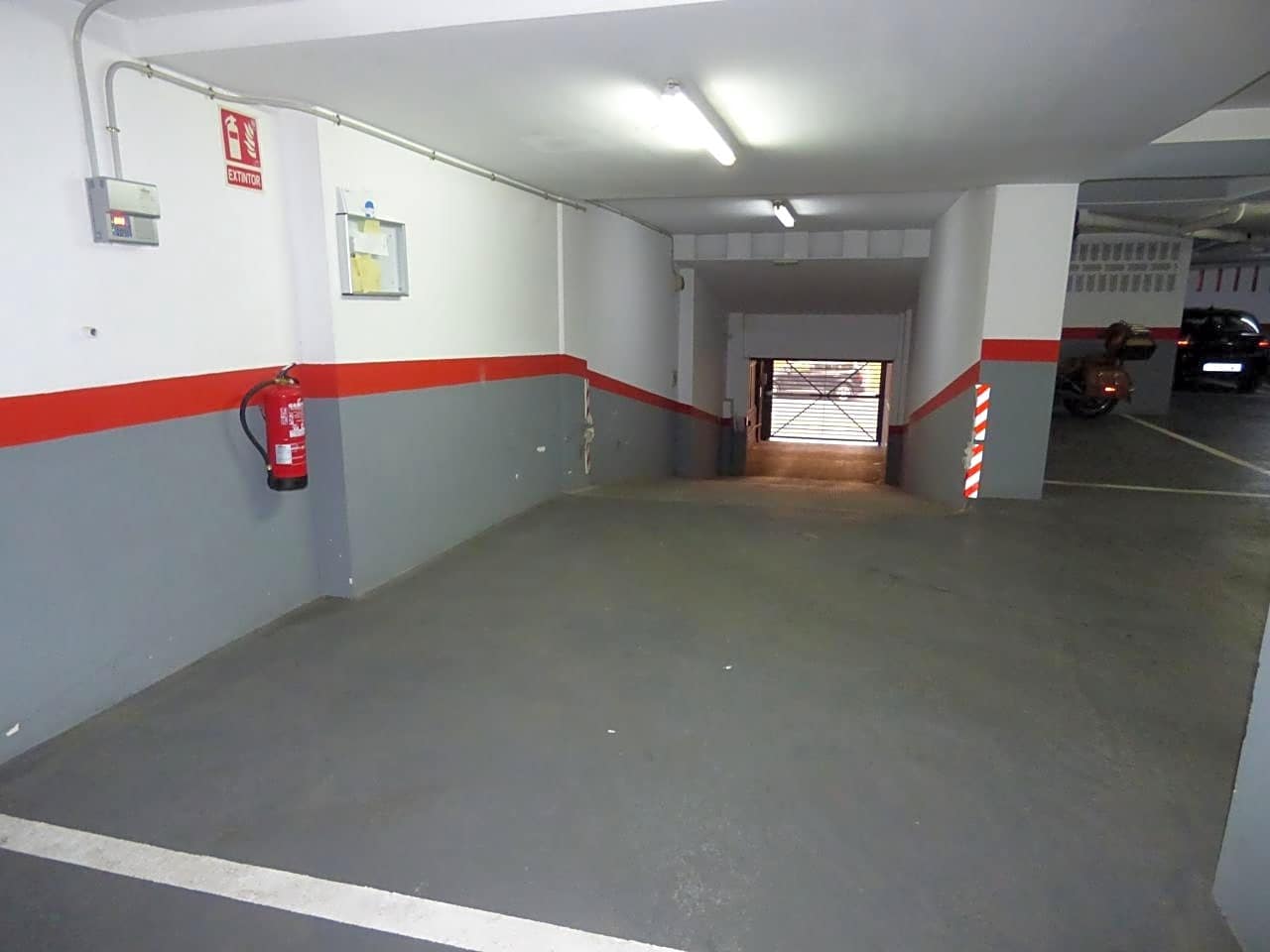 Garasje til salgs i Valencia by - € 18 000 (Ref: 8439622)