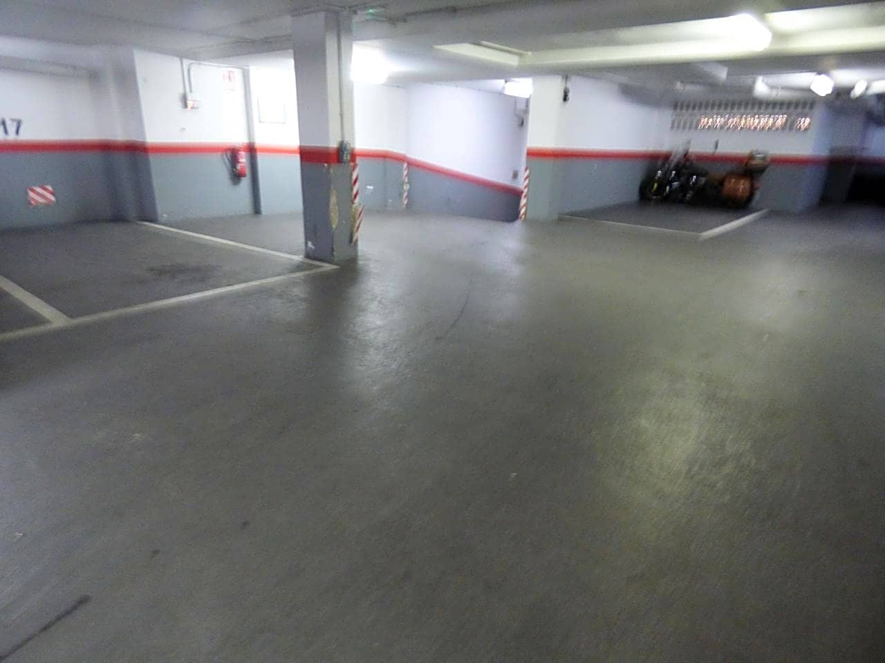 Garasje til salgs i Valencia by - € 18 000 (Ref: 8439622)