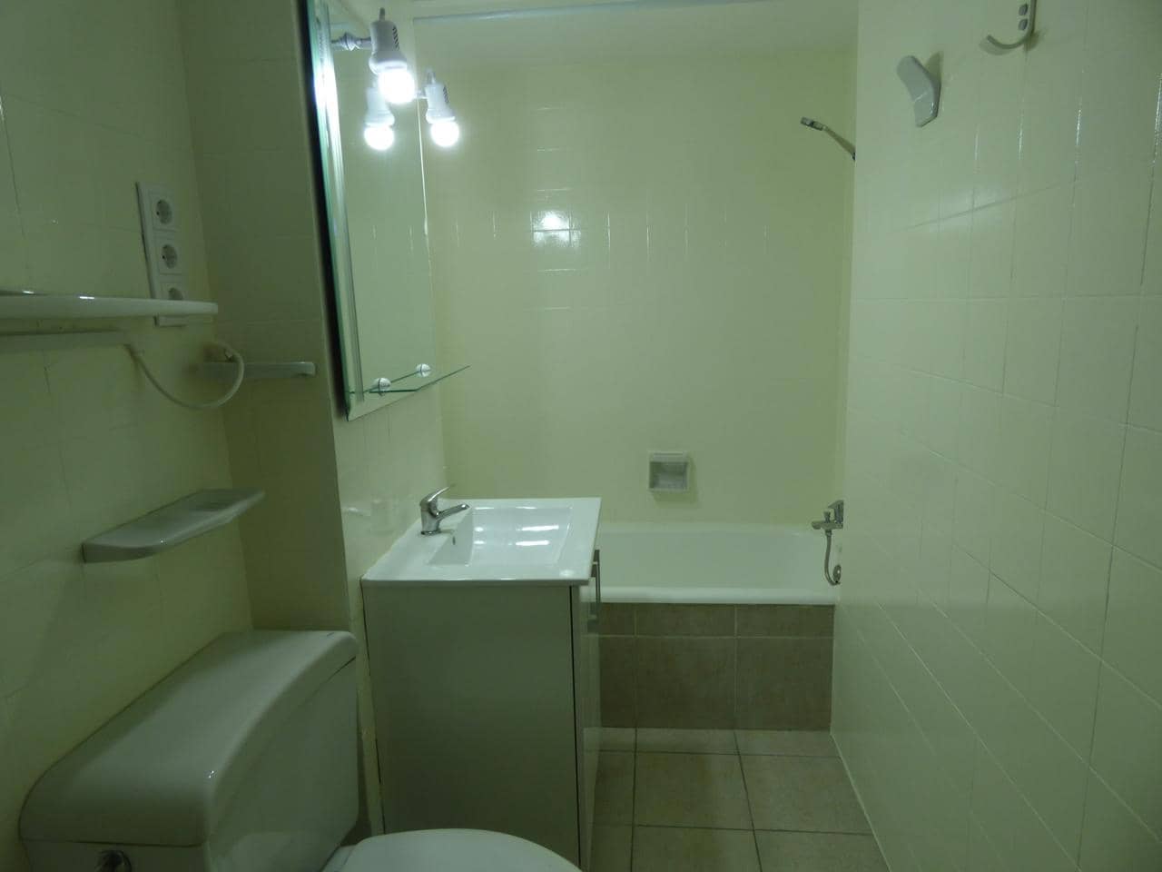 1 sypialnia Mieszkanie do wynajęcia w Miasto Walencja - 850 € (Ref: 8469155)