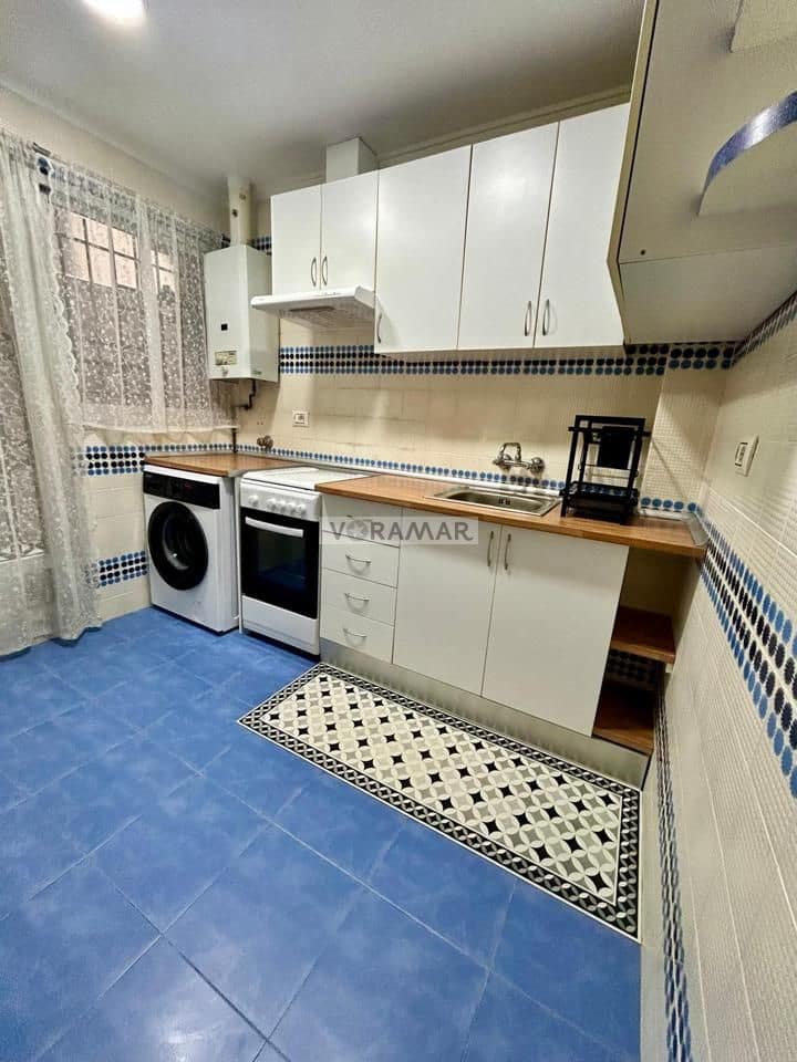 1 bedroom Flat for rent in Valencia city - € 900 (Ref: 8626074)