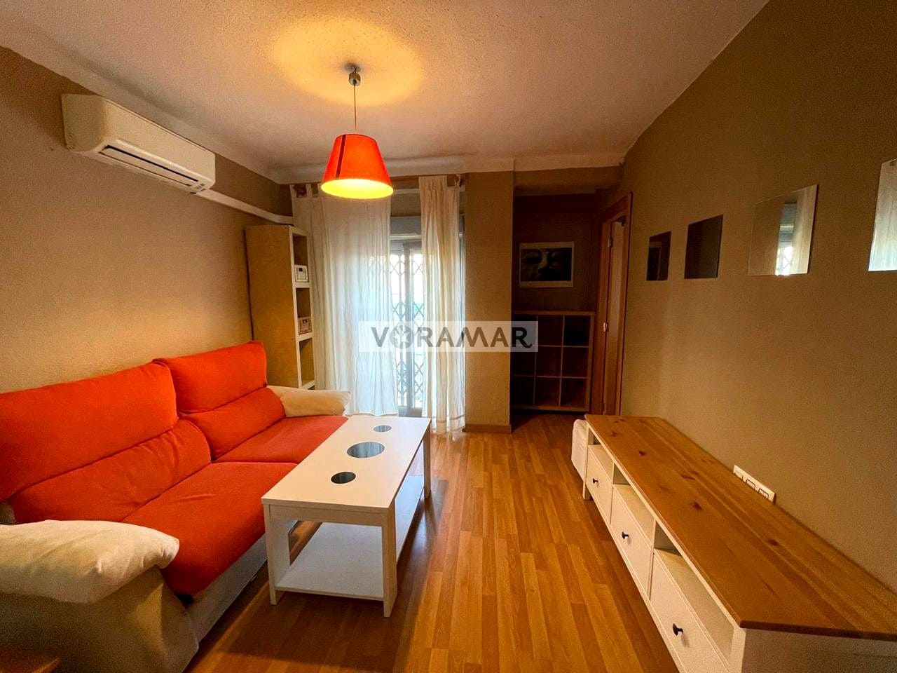 1 soveværelse Lejlighed til leje i Valencia by - € 900 (Ref: 8626074)