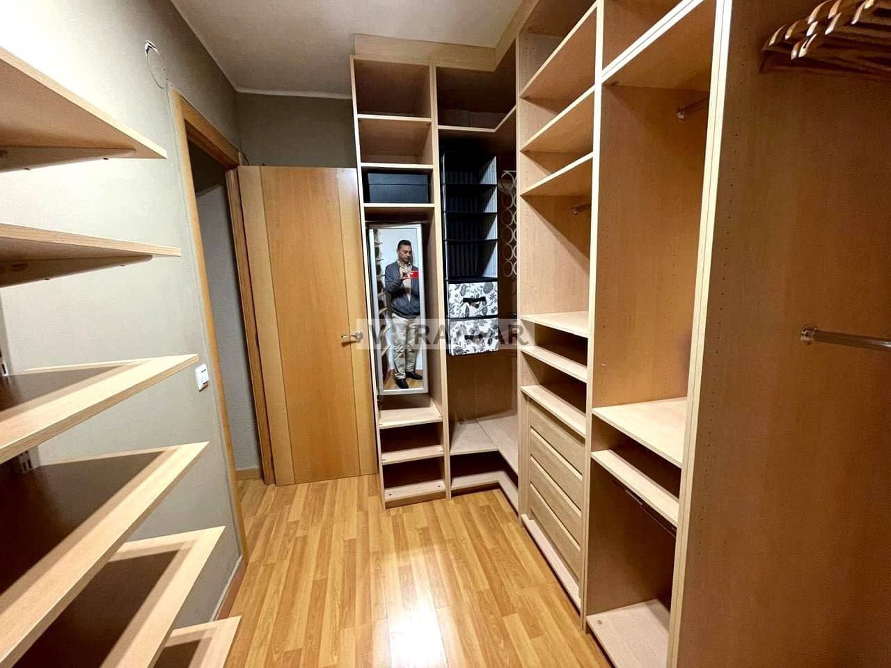 1 soveværelse Lejlighed til leje i Valencia by - € 900 (Ref: 8626074)