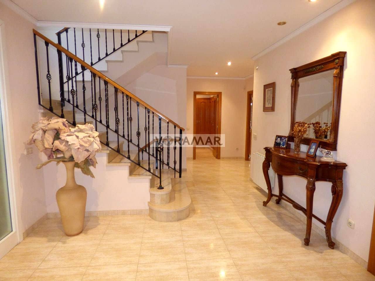 5 soveværelse Villa til salg i Valencia by med swimmingpool - € 1.800.000 (Ref: 8807460)