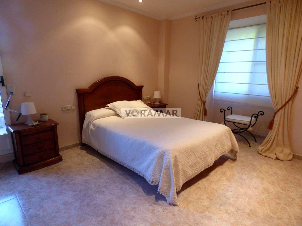 5 soveværelse Villa til salg i Valencia by med swimmingpool - € 1.800.000 (Ref: 8807460)