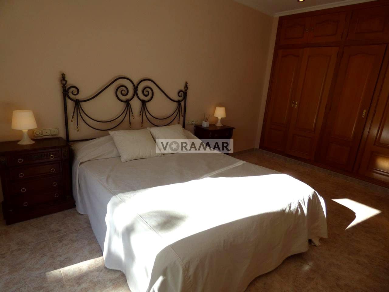 5 soveværelse Villa til salg i Valencia by med swimmingpool - € 1.800.000 (Ref: 8807460)