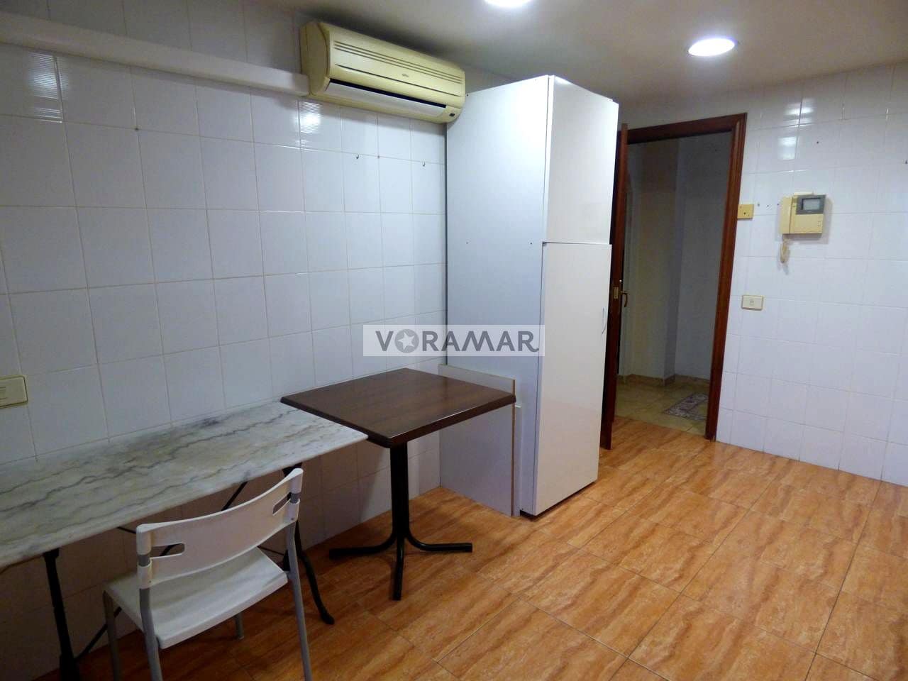 2 soveværelse Lejlighed til salg i Valencia by - € 265.000 (Ref: 8814660)