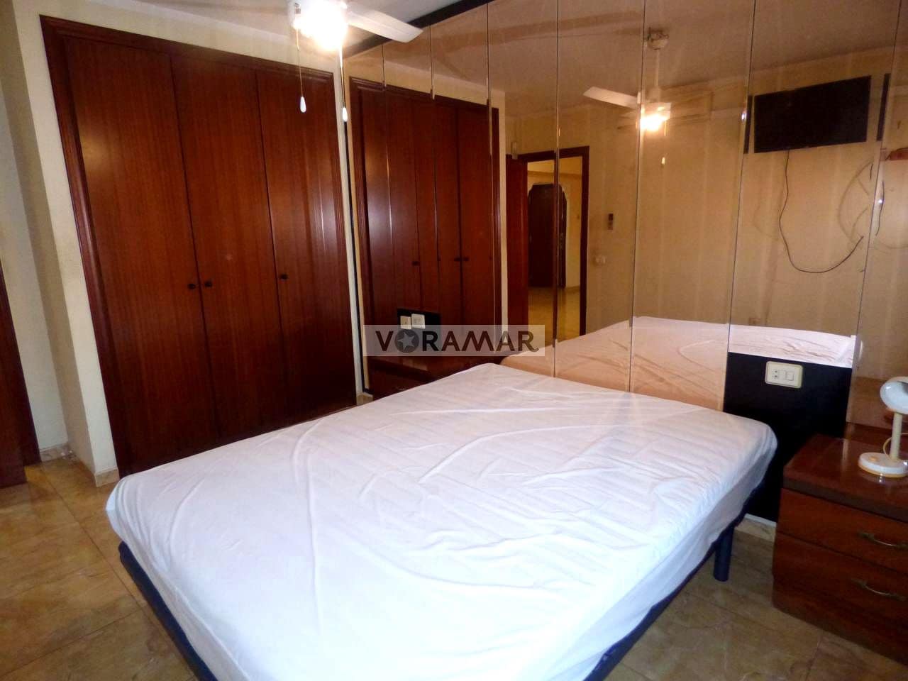 2 slaapkamer Flat te koop in Valencia stad - € 265.000 (Ref: 8814660)