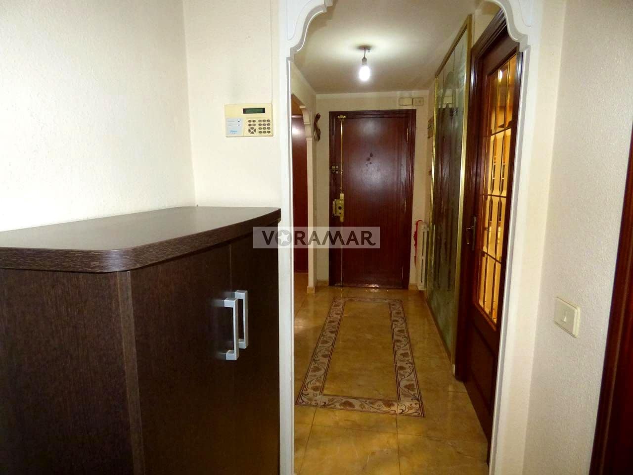 2 slaapkamer Flat te koop in Valencia stad - € 265.000 (Ref: 8814660)