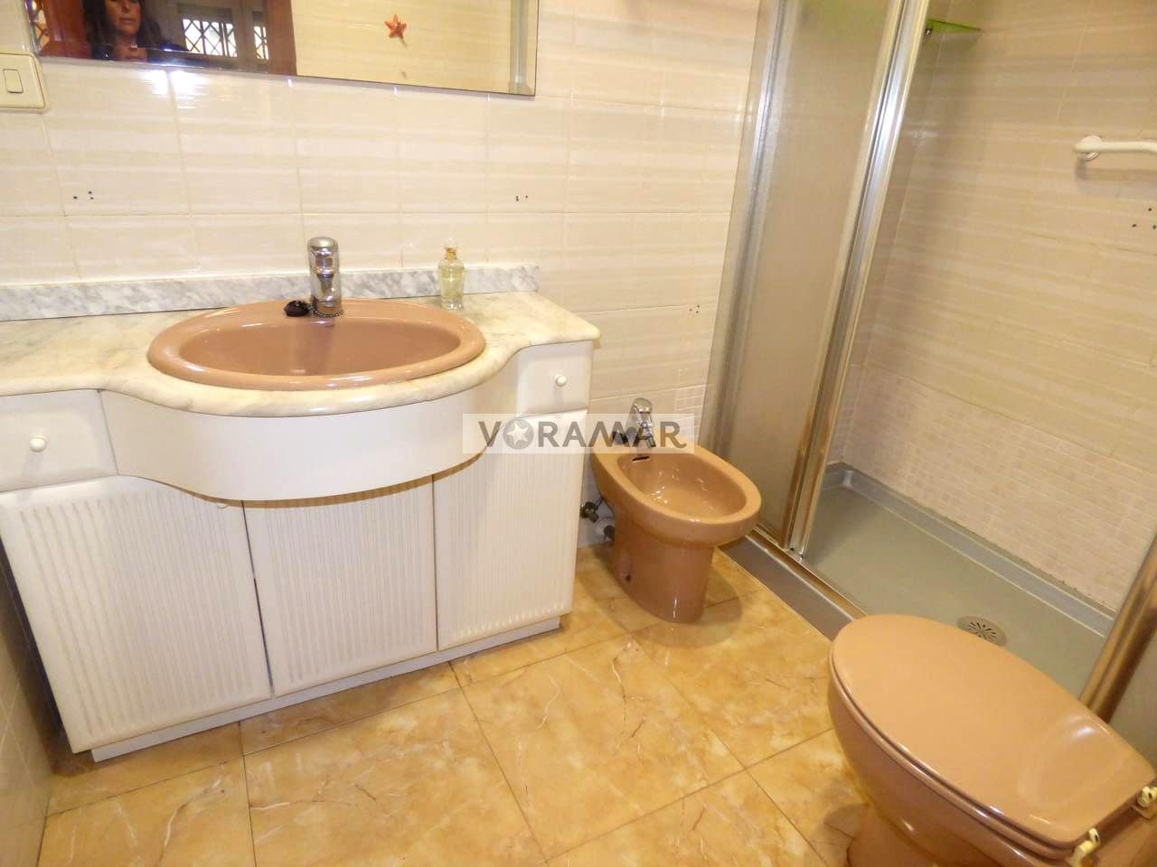 2 slaapkamer Flat te koop in Valencia stad - € 265.000 (Ref: 8814660)