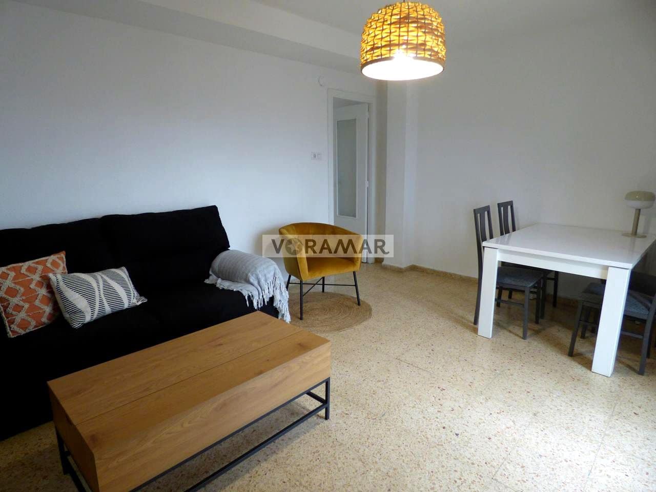 3 quarto Apartamento para arrendar em Valencia cidade - 1 300 € (Ref: 8931405)