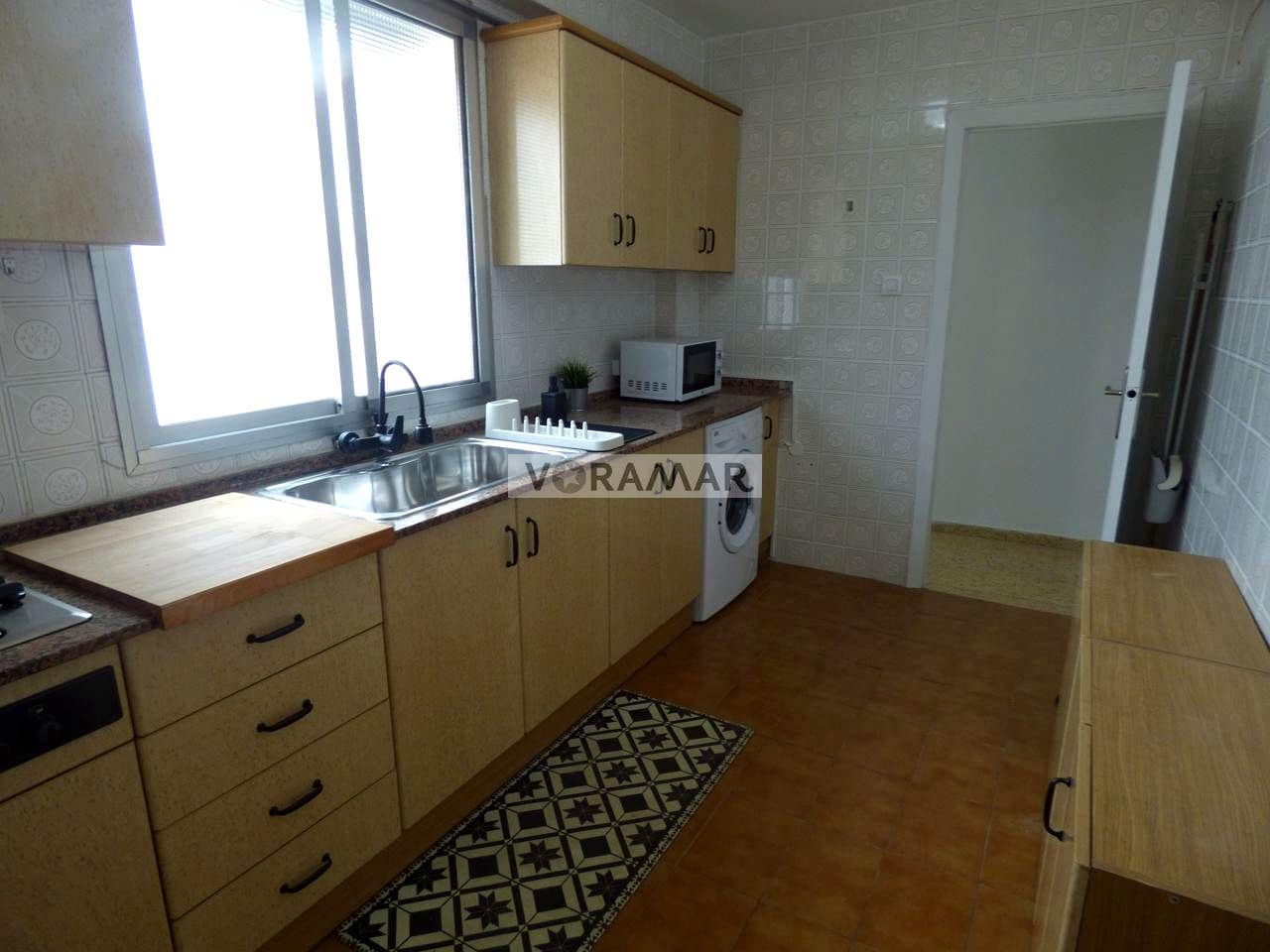 3 quarto Apartamento para arrendar em Valencia cidade - 1 300 € (Ref: 8931405)