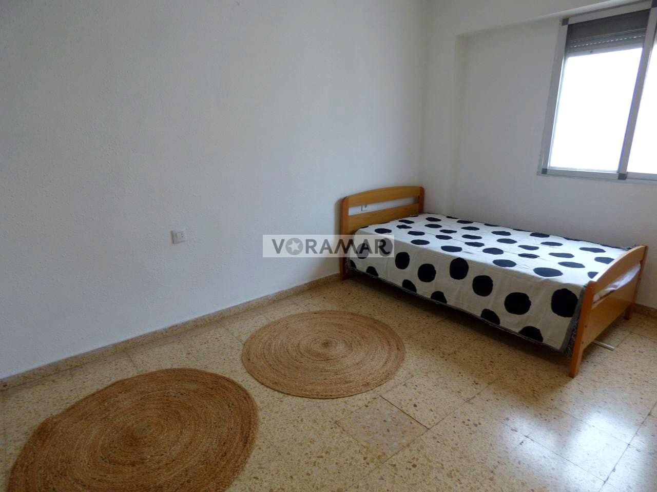 3 quarto Apartamento para arrendar em Valencia cidade - 1 300 € (Ref: 8931405)